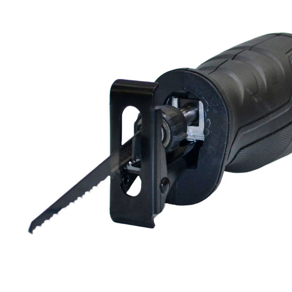 sierra sable electrica 800w konan krs1w